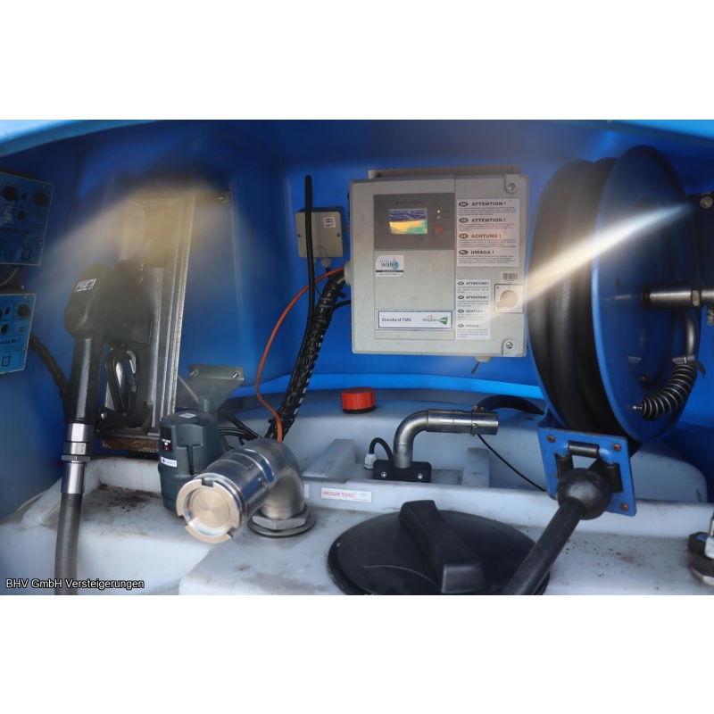 Ad-Blue Tankstelle Kingspan Titan Blue Master