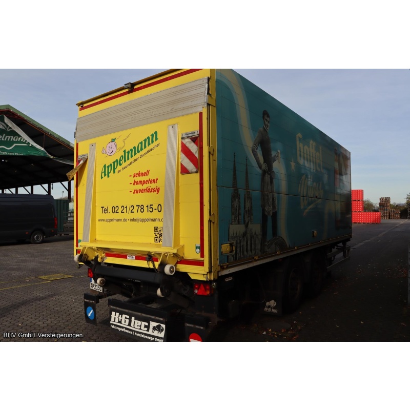 Anhänger Schankwand Tandem mit Hebebühne (K - AP 2151) K+G Tec GmbH  ZPA 18