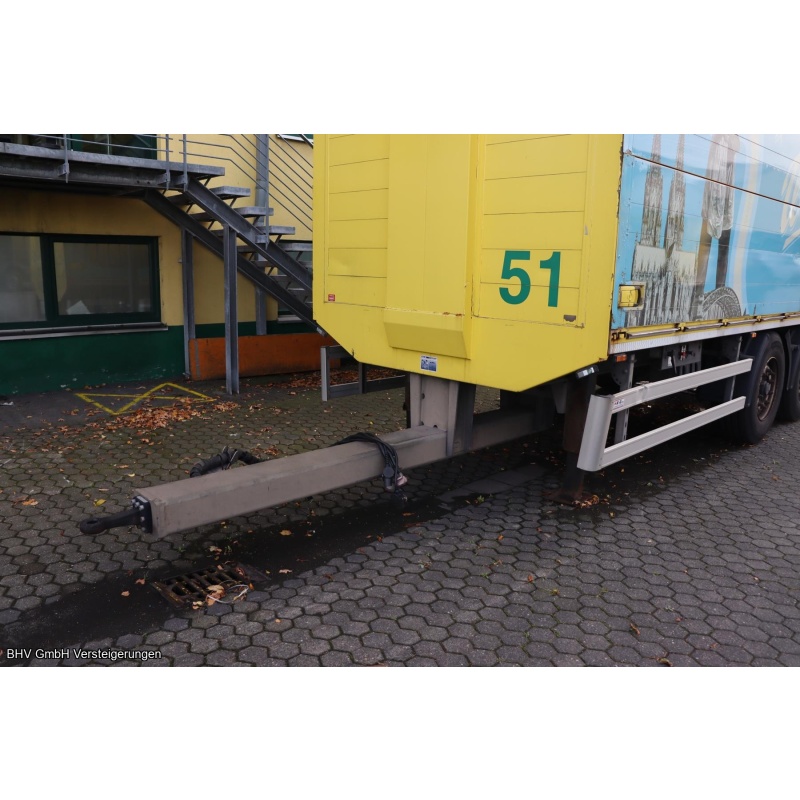 Anhänger Schankwand Tandem mit Hebebühne (K - AP 2151) K+G Tec GmbH  ZPA 18