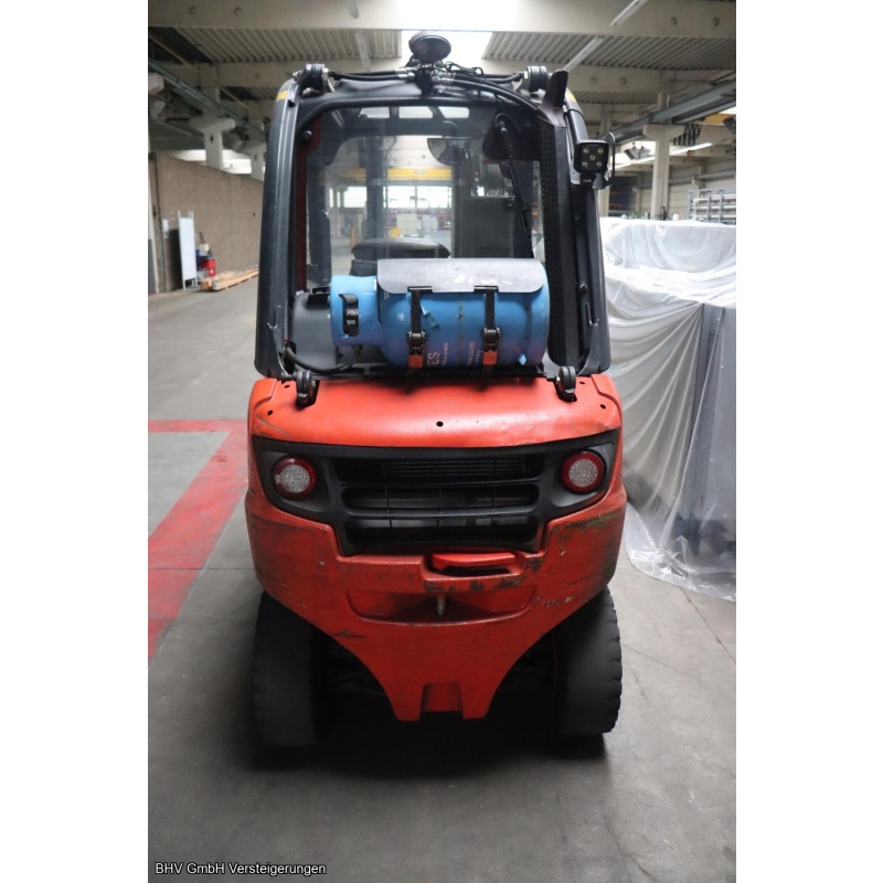Gabelstapler (Gas) Linde H 30T-02