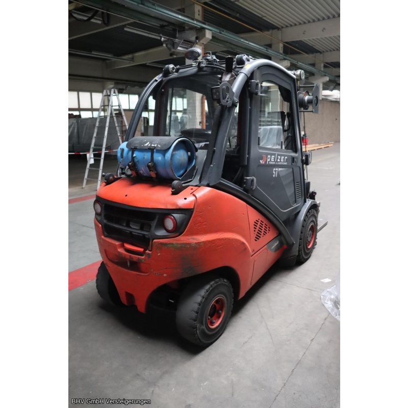 Gabelstapler (Gas) Linde H 30T-02