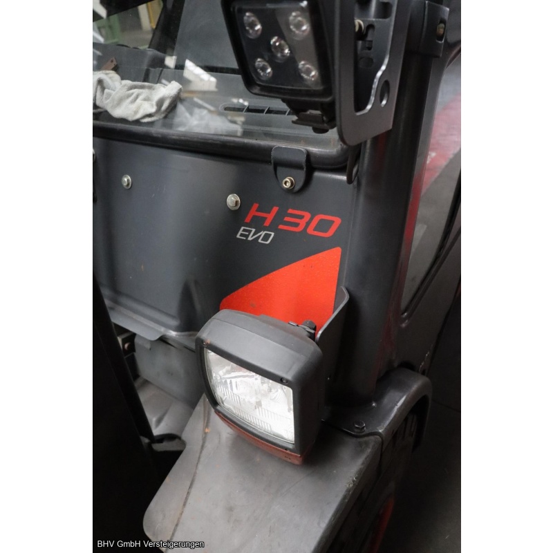 Gabelstapler (Gas) Linde H 30T-02