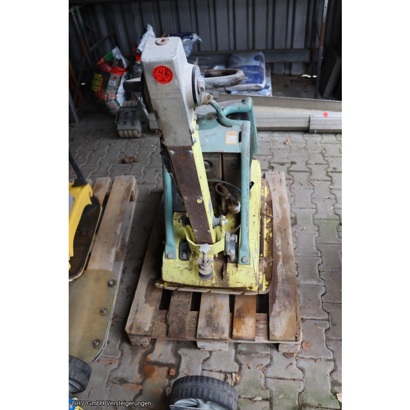 Rüttelplatte Ammann APR 3520