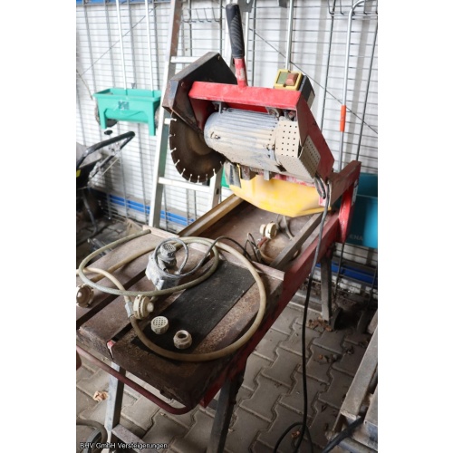 Fliesenschneidemaschine (defekt)
