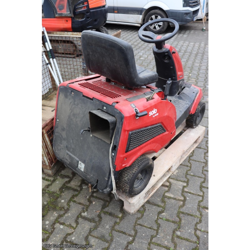 Aufsitzmäher Solo R7 65.8 HD