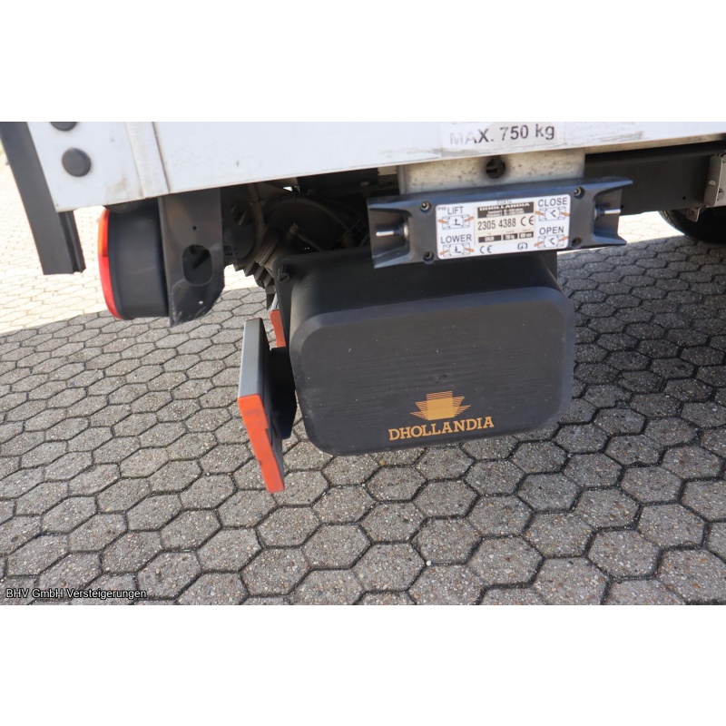 Ford Transit Kofferaufbau mit Hebebühne 2.0 TDCi L4 Trend
