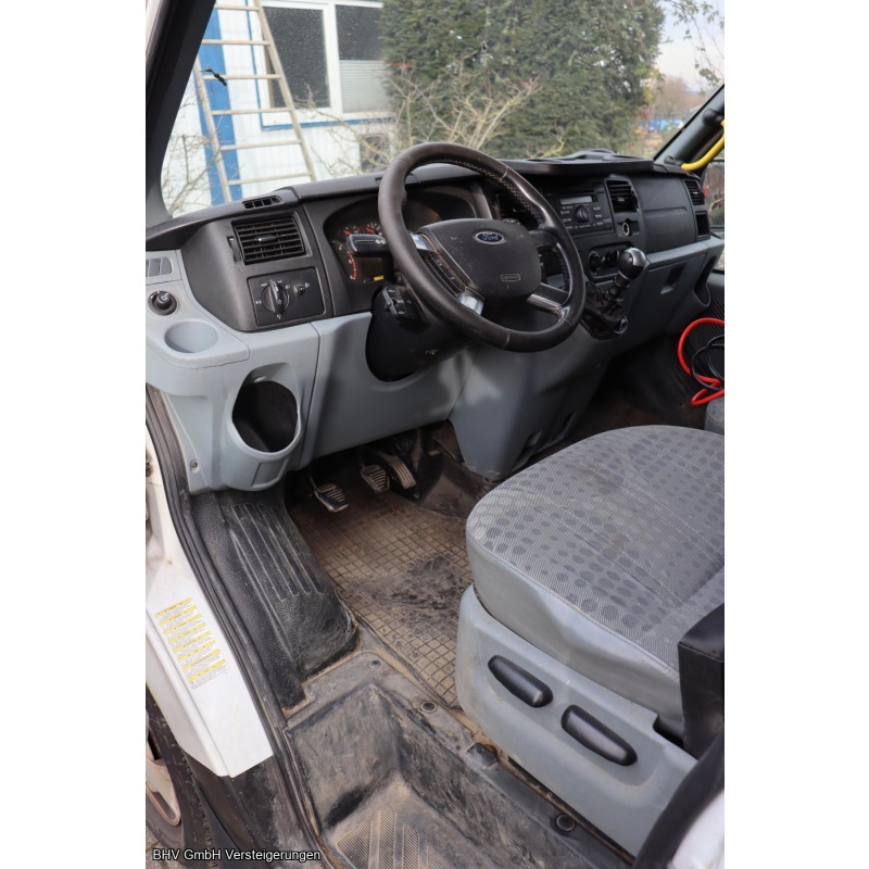 LKW geschl. Kasten (BM - NM 537) Ford Transit