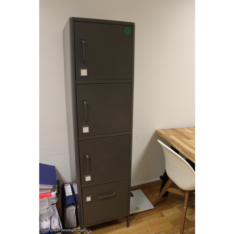 Metallschrank