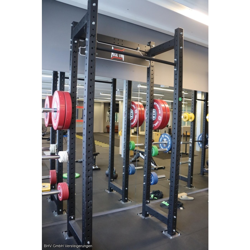Power Rack / Functional Strength Rack mit Klimmzugstange
