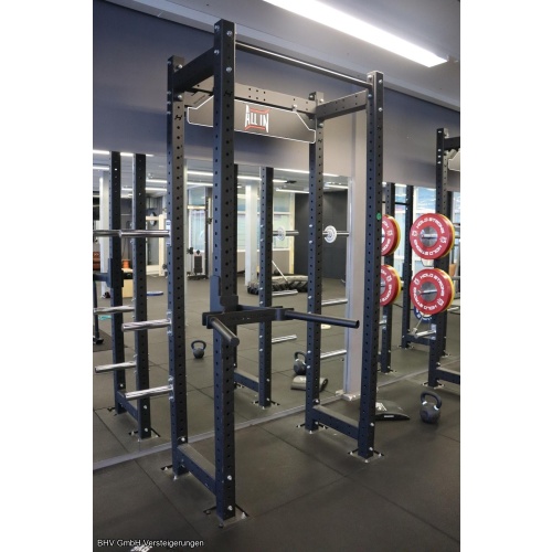 Power Rack / Functional Strength Rack mit Klimmzugstange
