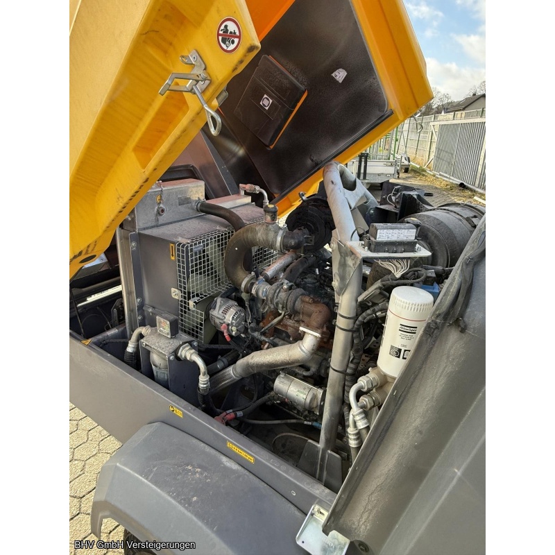 Mobiler Kompressor Atlas Copco XATS138 ST5