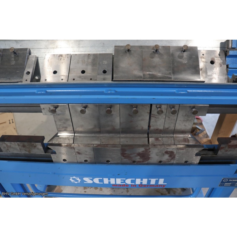 Segmentkantbank / Universal Schwenkbiegemaschine Schechtl UK 100/S
