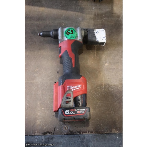 Akku-Nietwerkzeug Milwaukee M12 BPRT