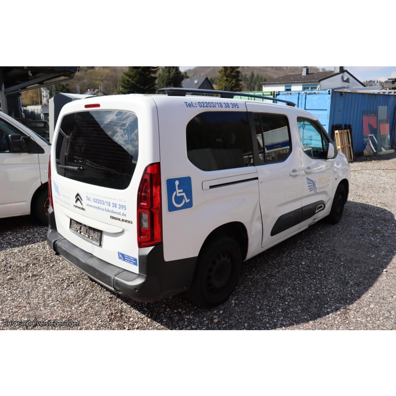 Citroen Berlingo Feel XL (Rollstuhlumbau)