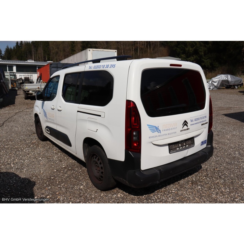 Citroen Berlingo Feel XL (Rollstuhlumbau)