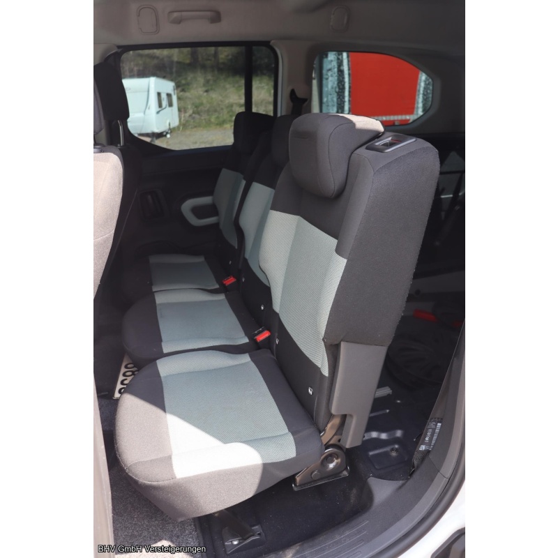 Citroen Berlingo Feel XL (Rollstuhlumbau)