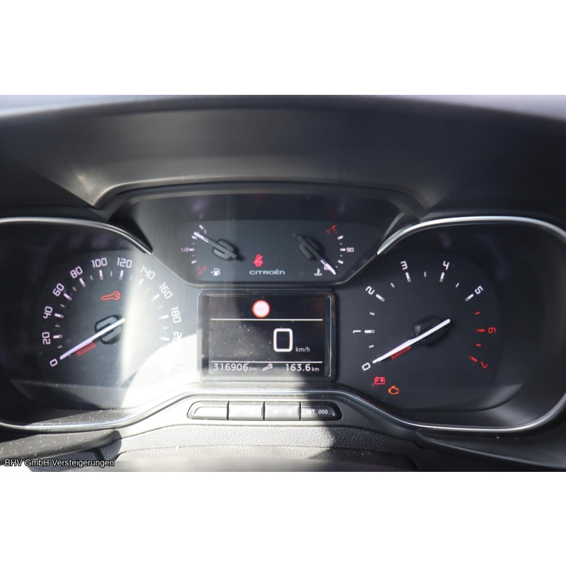 Citroen Berlingo Feel XL (Rollstuhlumbau)