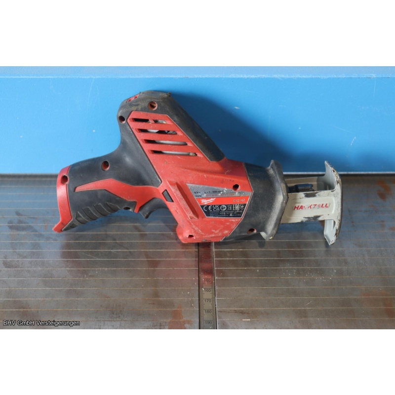 Akku-Kompaktsäbelsäge Milwaukee C12 HZ
