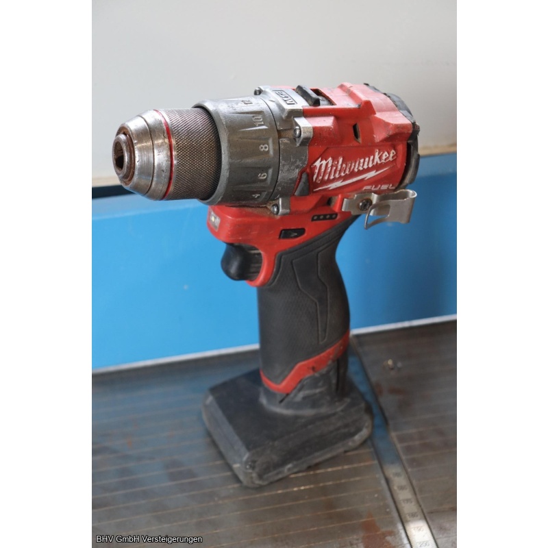 Akku-Bohrschrauber Milwaukee M12 FDD2