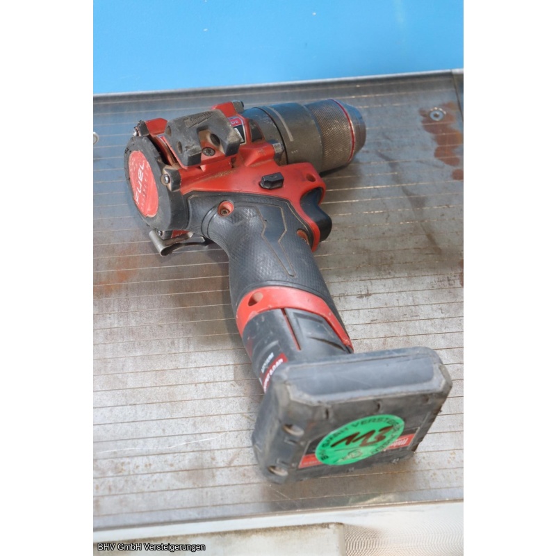Akku-Bohrschrauber Milwaukee M12 FDD2