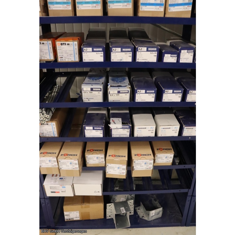 Posten Schrauben und Verbrauchsmaterialien