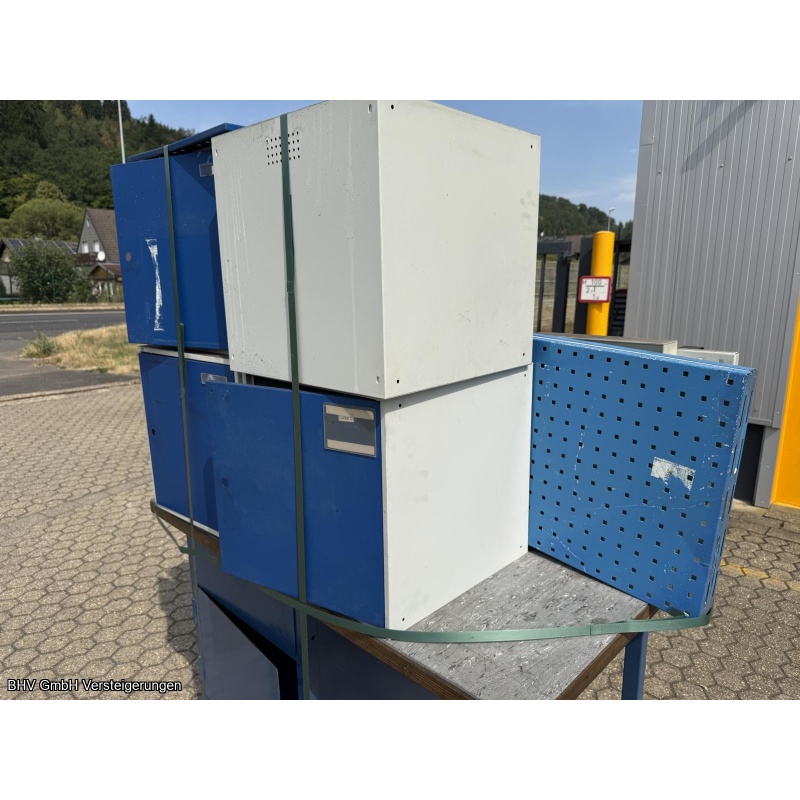 Werkbank mit Lochrückwand