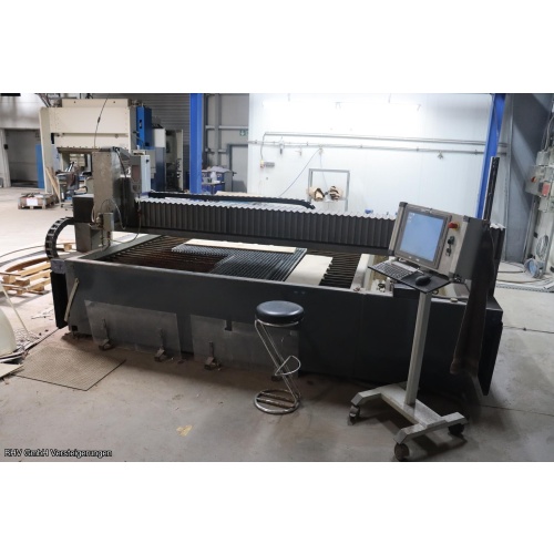 Wasserstrahl-Schneidanlage Härtel Waterjet Ultimate 3U + U-Achse (2530)