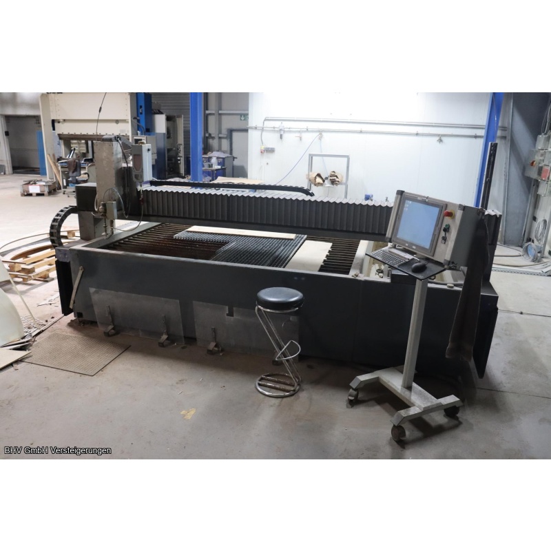 Wasserstrahl-Schneidanlage Härtel Waterjet Ultimate 3U + U-Achse (2530)