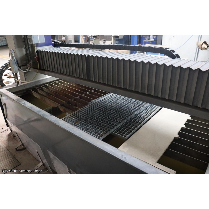 Wasserstrahl-Schneidanlage Härtel Waterjet Ultimate 3U + U-Achse (2530)