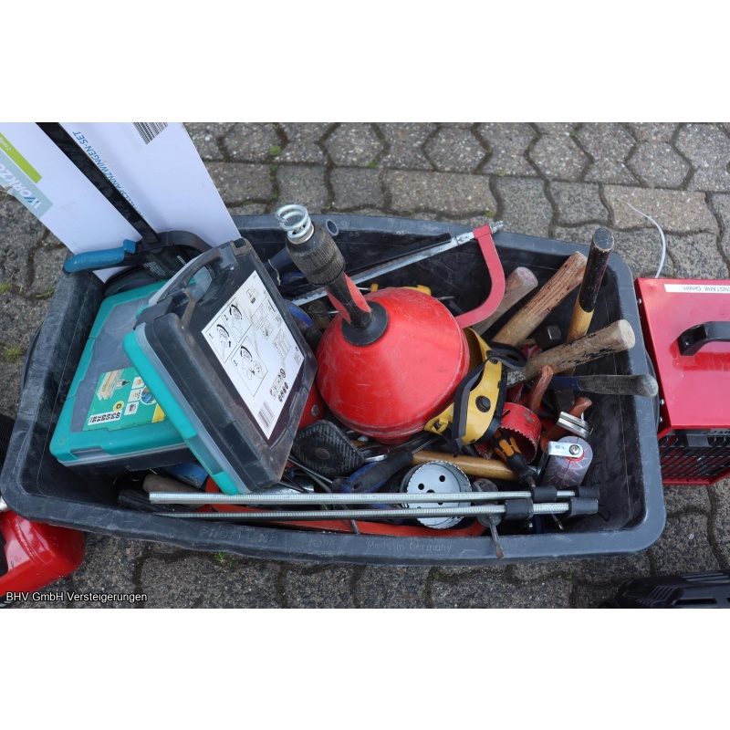 Posten Elektrohandwerkzeuge und Zubehör