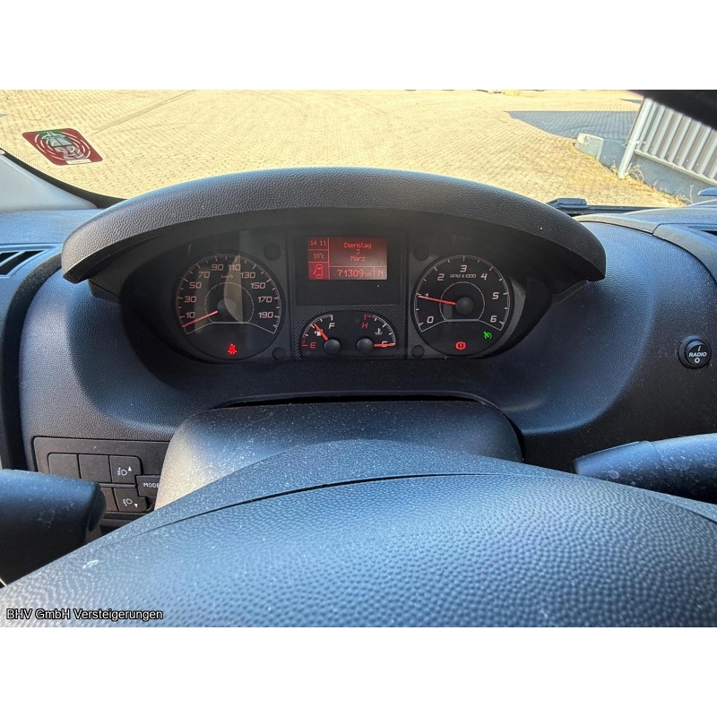 Wohnmobil Carado T 337