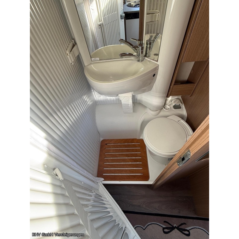 Wohnmobil Carado T 337