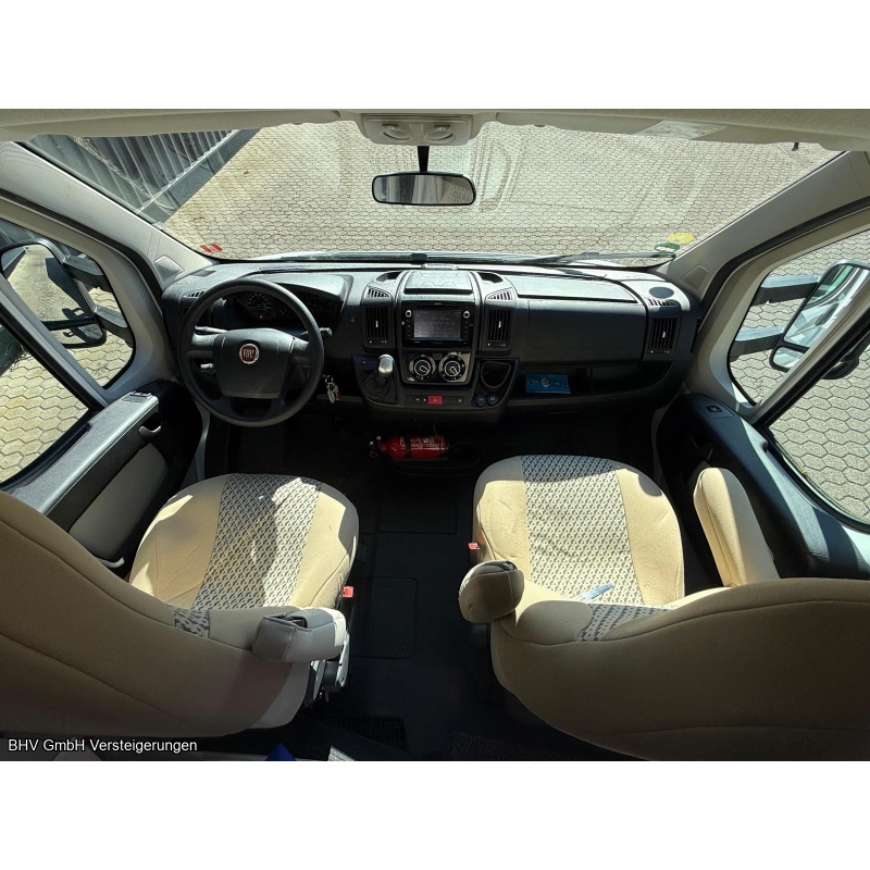 Wohnmobil Carado T 337