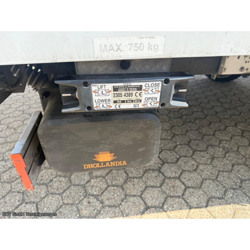 Ford Transit Kofferaufbau mit Hebebühne 2.0 TDCi L4 Trend
