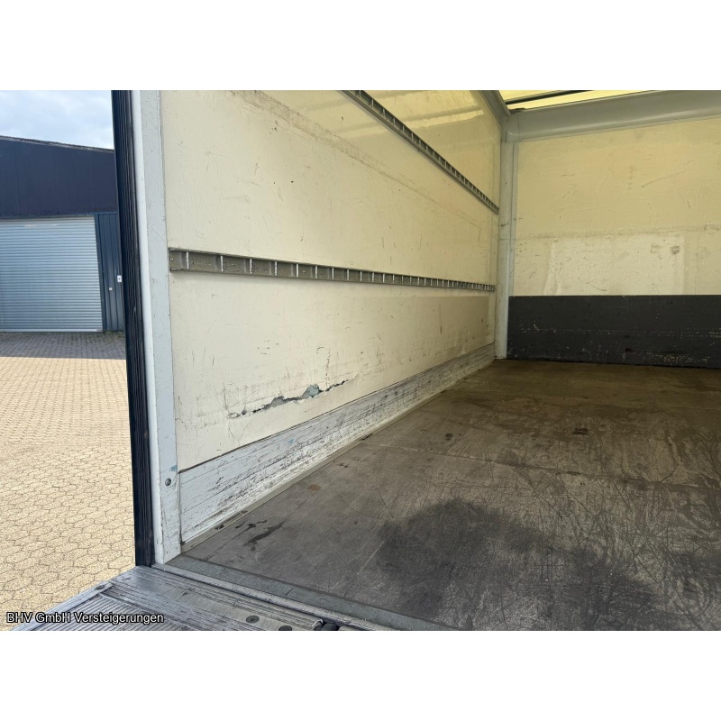 Ford Transit Kofferaufbau mit Hebebühne 2.0 TDCi L4 Trend