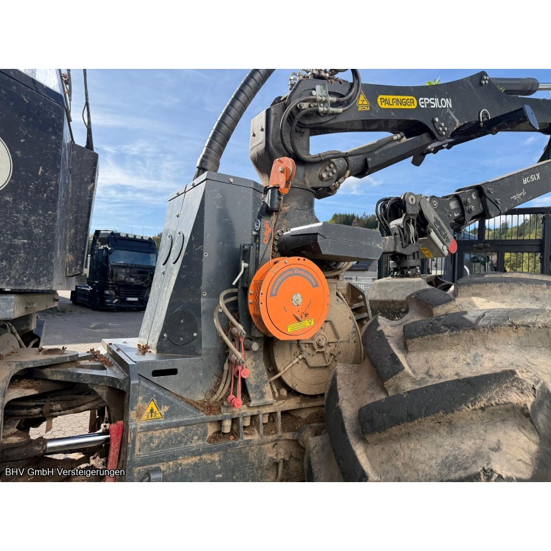 4-Rad Rückemaschine (Skidder) WELTE W230 mit HZM15 - Greifarm Palfinger Epsilon