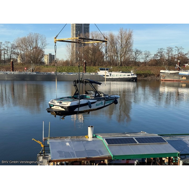 Sportboot Malibu AXIS A 22 (BJ: 2020)